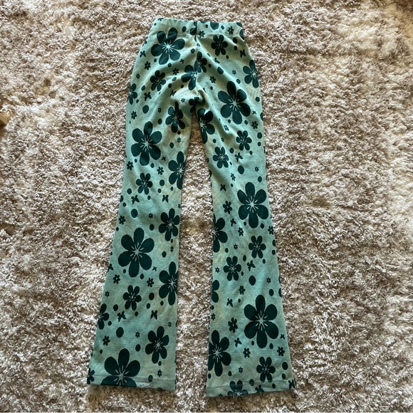 Urban Outfitters Bryn floral Pull On Flare Leg Jaquard Retro Pant XXS - Picture 4 of 8